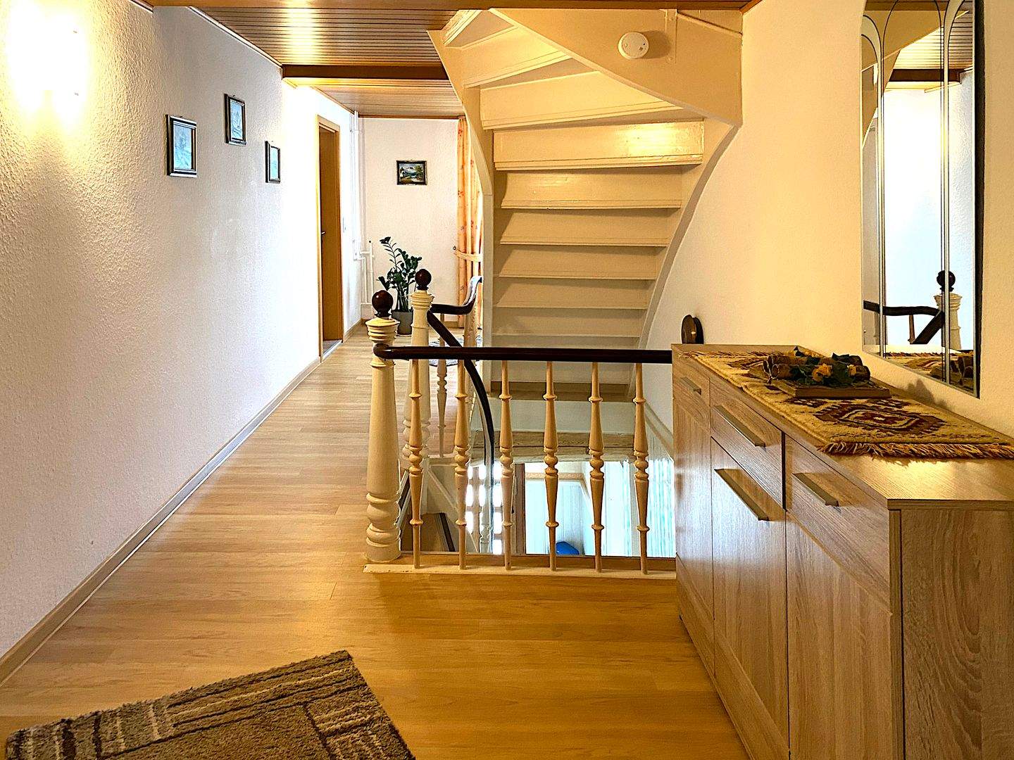 PROVISIONSFREI: Wohnhaus + Laden + Doppelgarage + Halle + Nebengebäude + Hof – Ortenberg – Vorschaubild 7