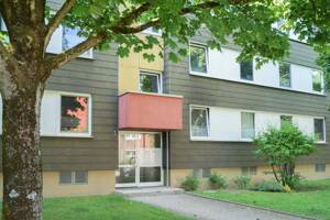 Kapitalanlage in gepflegter Wohnanlage - vermietete 3-Zimmer-Wohnung mit Südbalkon – 24146 Kiel – Vorschaubild 1