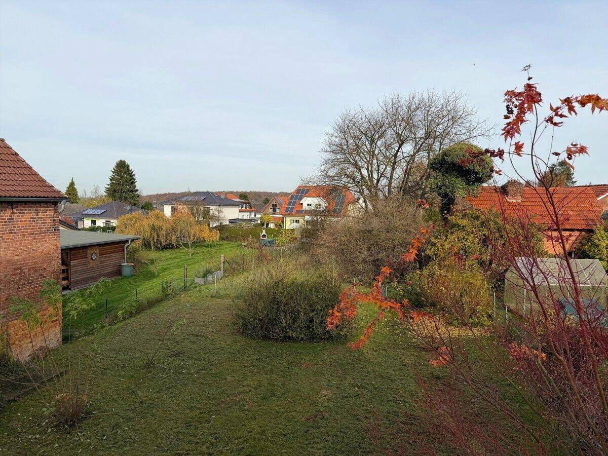 !PROVISIONSFREI! Einfamilienhaus in Staufenberg-Landwehrhagen (6 Zi) - wohnlich & gepflegt in der Dorfmitte ++ Balkon, Garten, Garage, Kaminanschluss, – Staufenberg – Vorschaubild 4