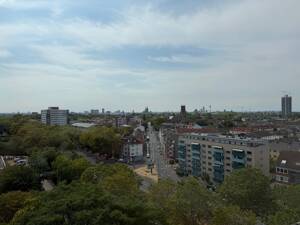 3,5 Zimmer-Whg mit Domblick, Einbauküche, begehb. Kleiderschrank, Tageslichtbad und separatem Büro/Kinderzimmer in Köln Mülheim