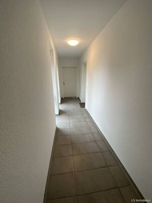 Attraktive Mietwohnung in Uni-Nähe mit Balkon, Keller und Tiefgaragenstellplatz – 26129 Oldenburg – Vorschaubild 7