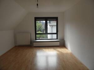 lichtdurchflutete Dachgeschosswohnung mit Loggia – 44805 Bochum – Vorschaubild 7