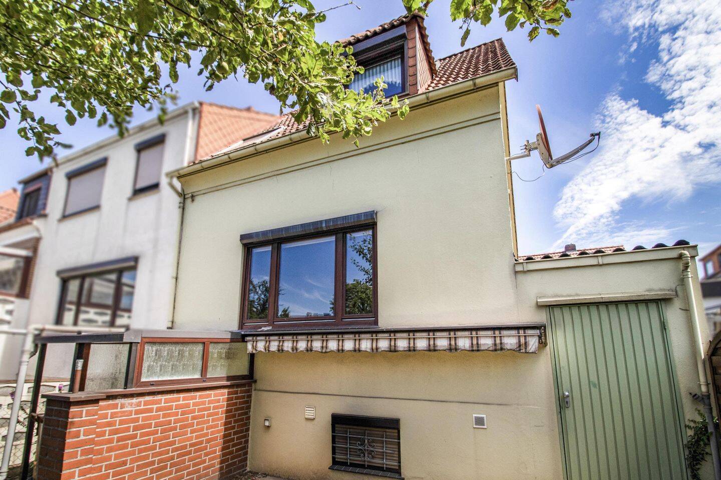 Bremen - Oslebshausen: Reiheneckhaus mit Garten und Garage in ruhiger Wohnlage – Bremen – Vorschaubild 4