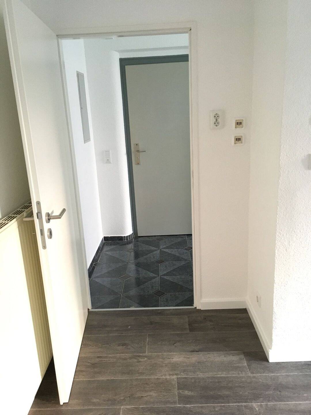 Kapitalanlage in gefragter Lage – gepflegte 2-Zimmer-Wohnung in der Nürnberger Südstadt – Nürnberg – Vorschaubild 8