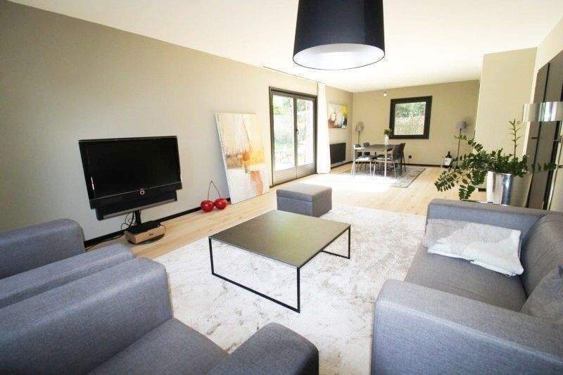 Bestlage Kobel! Exklusives, modernes Einfamilienhaus auf Parkgrundstück in Neusäß-Westheim – Neusäß – Vorschaubild 2