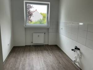 Schöne Wohnung sucht Mieter: praktische 3-Zi.-Wohnung – 28357 Bremen – Vorschaubild 4