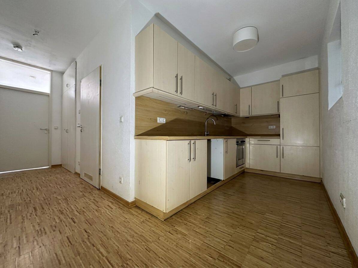 Schöne 1 Zimmerwohnung zur Miete in Hamburg- Neustadt - Wentzel Dr. – Hamburg – Vorschaubild 5