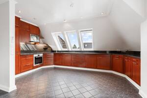 Wohnen über den Dächern von Hamburg-Blankenese - Exklusive Maisonette mit Süd-Dachterrasse – 22587 Hamburg – Vorschaubild 5