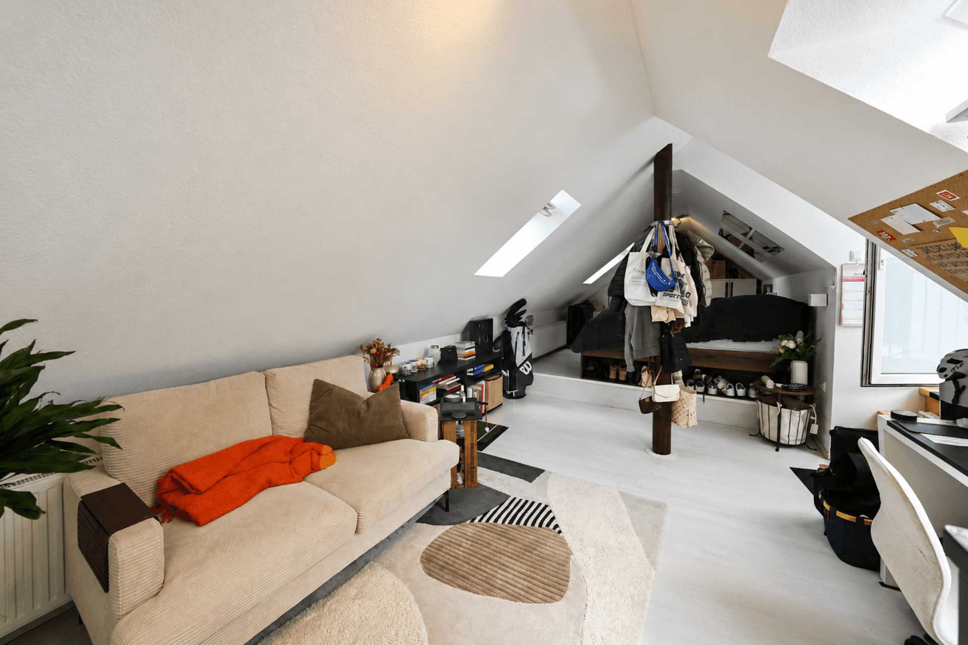 Mehrfamilienhaus in 50859 Köln mit 313 m² kaufen