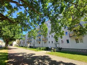 Hier wohnen Sie günstig mit toller Aussicht - 4. OG rechts – 6217 Merseburg – Vorschaubild 3
