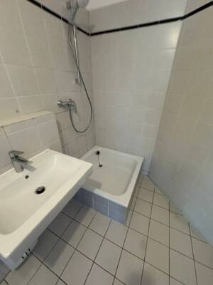 Gemütliche 2,5-Zimmer-Wohnung mit Terasse in Hamburg – 22761 Hamburg – Vorschaubild 5