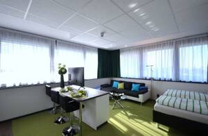 Schönes 1-Zimmer-Penthouse-Apartment mit Ausblick, komplett ausgestattet, Innenstadt Offenbach – 63065 Offenbach am Main – Vorschaubild 2