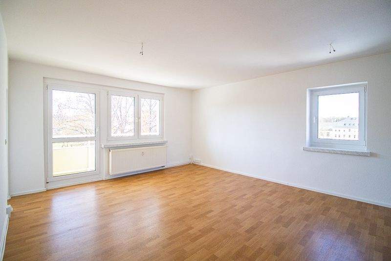 Helle Familienwohnung mit 68 qm + Loggia + PkW- Stellplatz!!! – Chemnitz – Vorschaubild 5