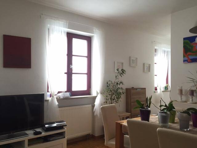 Schöne 2-Zimmer-Wohnung in der Altstadt – Stuttgart – Vorschaubild 2