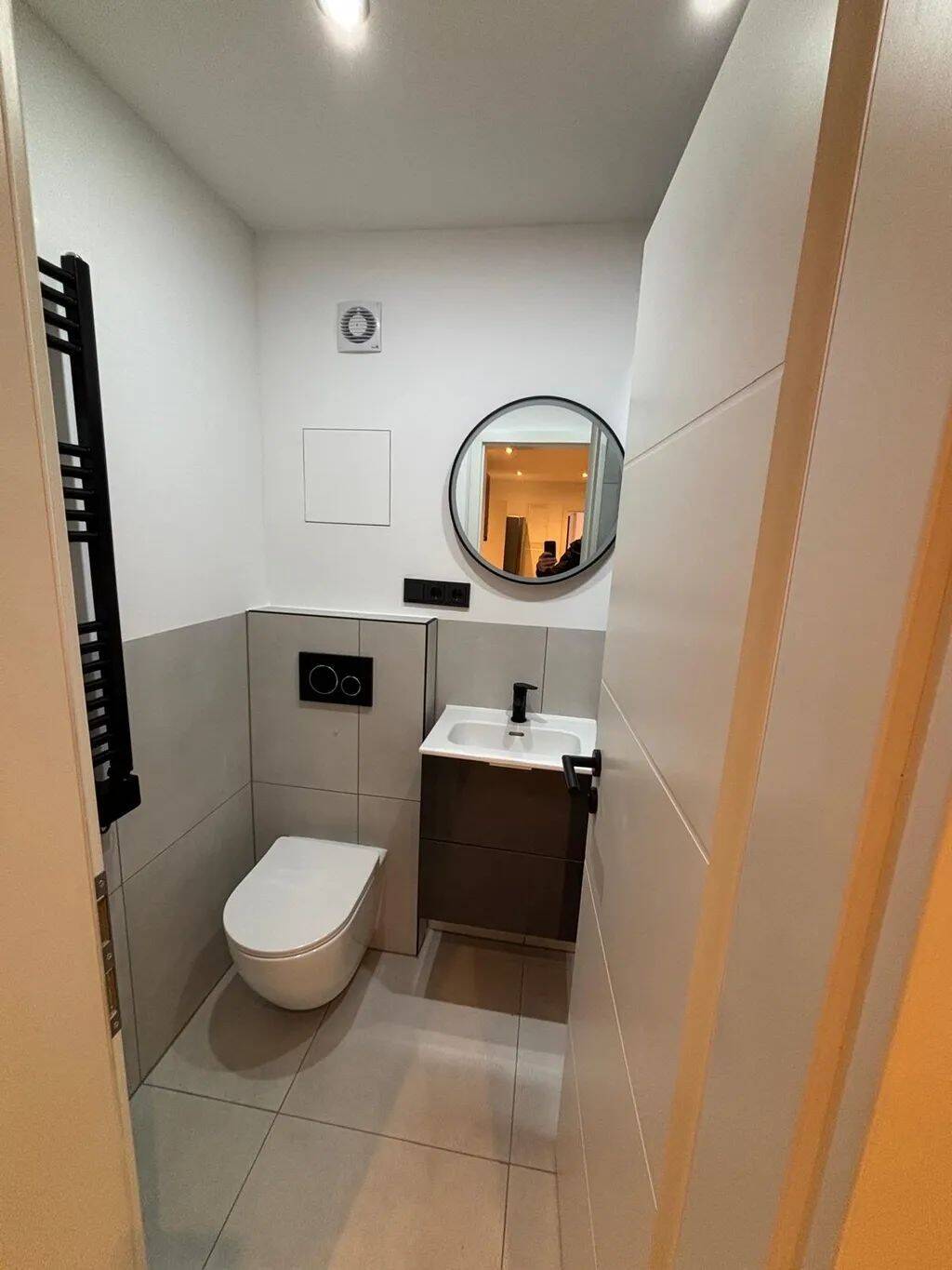 Helles WG-Zimmer sucht neuen Bewohner/ Kreuzhofstraße 6, München/ WE41 / Zi.3 – München – Vorschaubild 4