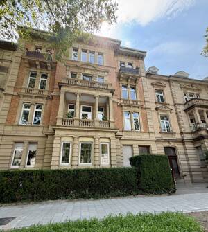 Historische Eleganz trifft exklusive Designwohnung