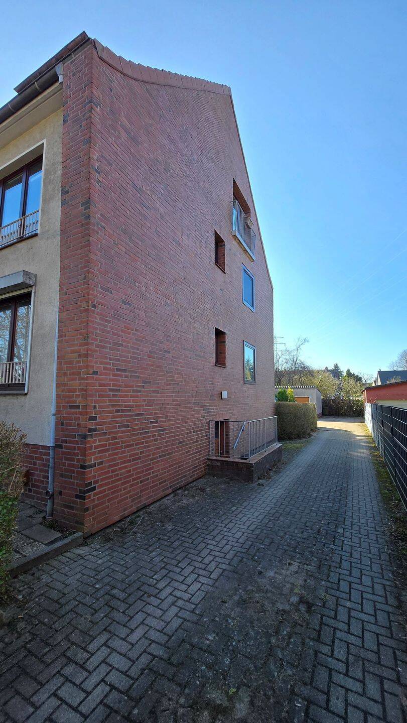 Mehrfamilienhaus in Hamburg-Tonndorf mit 9 Wohnungen – Hamburg – Vorschaubild 5