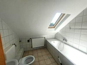 Essen-Rellinghausen schöne 2,5 R. DG Altbauwohnung – 45134 Essen – Vorschaubild 4