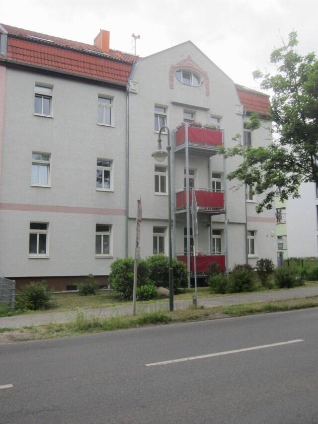Kapitalanlage: Kaufofferte MFH mit Entwicklungschance in 16321 Bernau