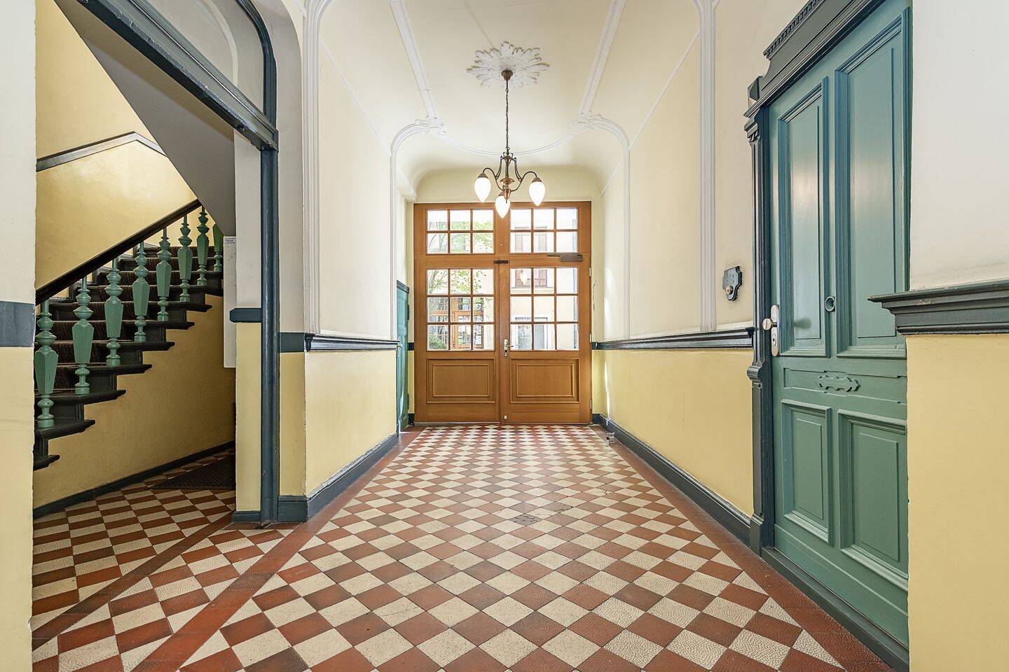 Sanierte Altbauwohnung in gefragter Lietzenseelage – Berlin – Vorschaubild 9