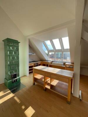 Exklusive provisionsfreie Dachgeschosswohnung mit Galerie und Wintergarten und separatem Appartement – 81541 München – Vorschaubild 9