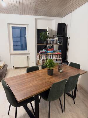 WG-Zimmer in schöner Altbauwohnung mit moderner Küche – 90762 Fürth – Vorschaubild 8