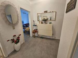 Traumhafte 3-Zimmer-Wohnung mit Balkon in exklusiver Lage am Westfalenpark – 44141 Dortmund – Vorschaubild 3
