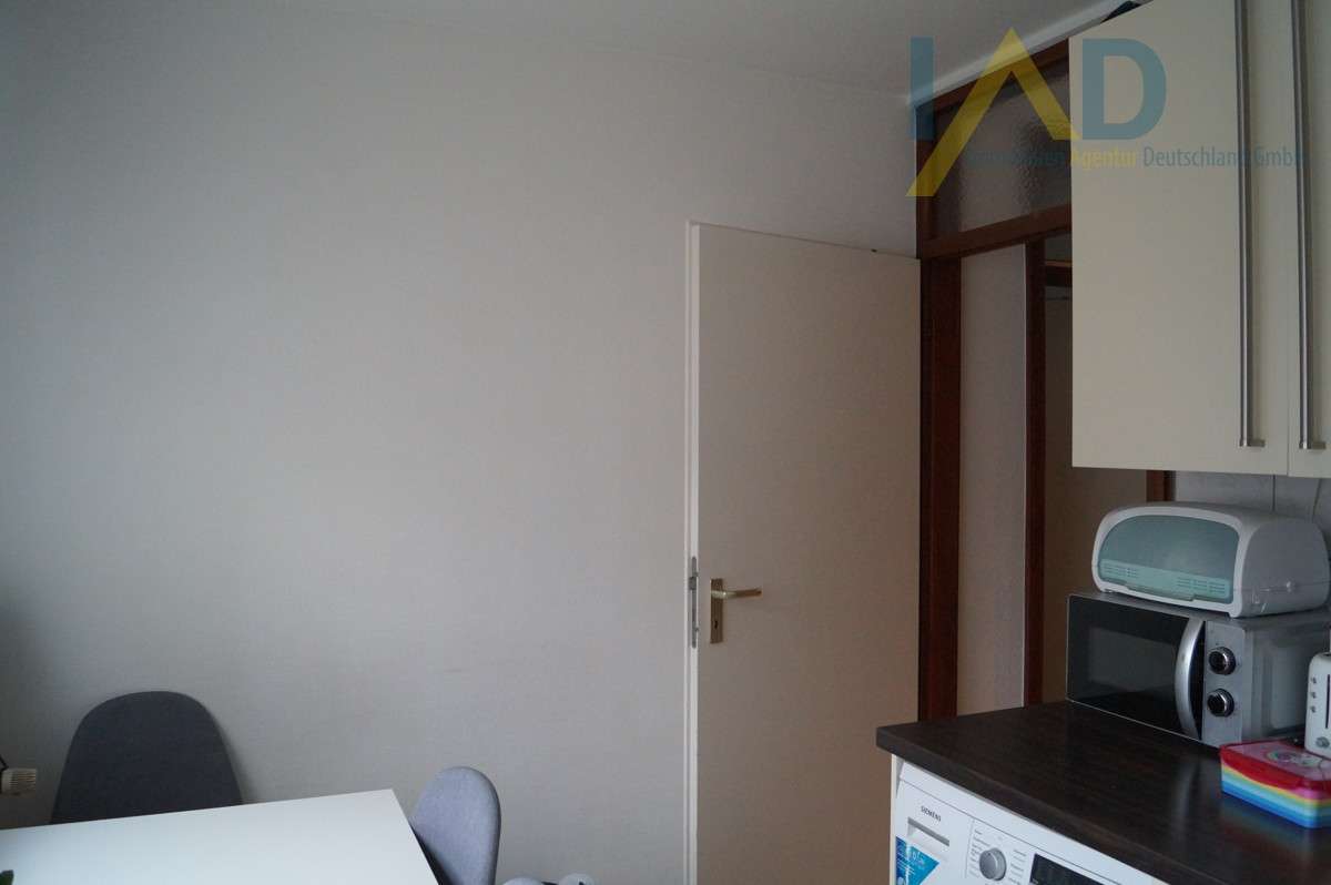Helle und geräumige 4 Zimmer Wohnung mit Balkon – Herne – Vorschaubild 4