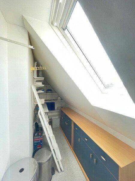 Schöne 2-Zimmer-Maisonettewohnung mit Balkon, Küchenzeile, TG-Stellplatz und Aufzug in Nürnberg – Nürnberg – Vorschaubild 6