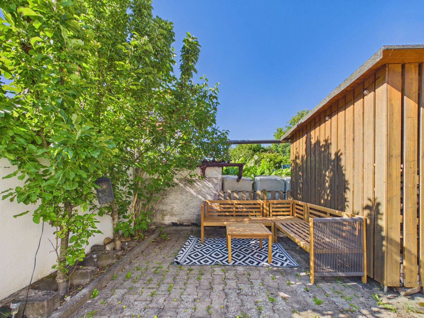 Mehrfamilienhaus mit 3 Einheiten, 3 Garagen und großem Garten in Bad Liebenzell-Möttlingen! – Bad Liebenzell – Vorschaubild 9
