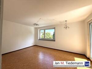 Freie gepflegte 2 Zimmer ETW im dritten Stock (Fahrstuhl) mit Balkon – 23556 Lübeck – Vorschaubild 7
