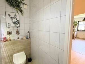HELL. MODERN. BEZUGSBEREIT. - Sanierte 3-Zimmer-WHG mit Balkon, EBK, TG-Platz und vielem mehr – 63225 Langen – Vorschaubild 8