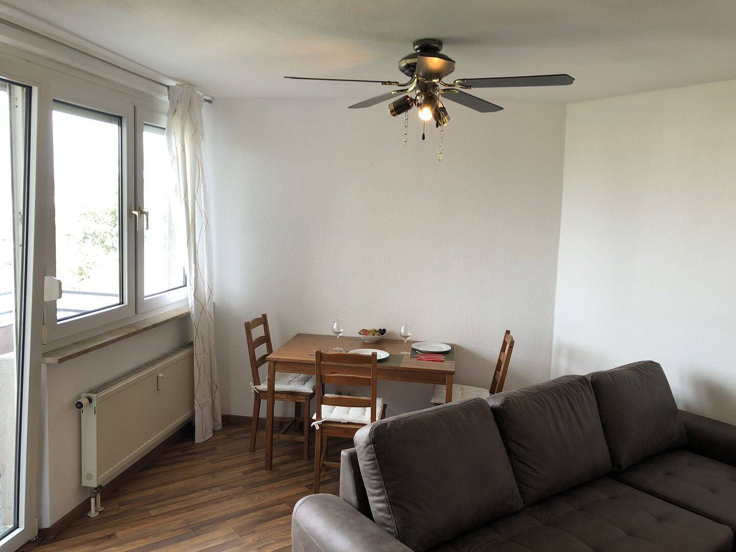 Charmante Wohnung mit Balkon und TG-Stellplatz