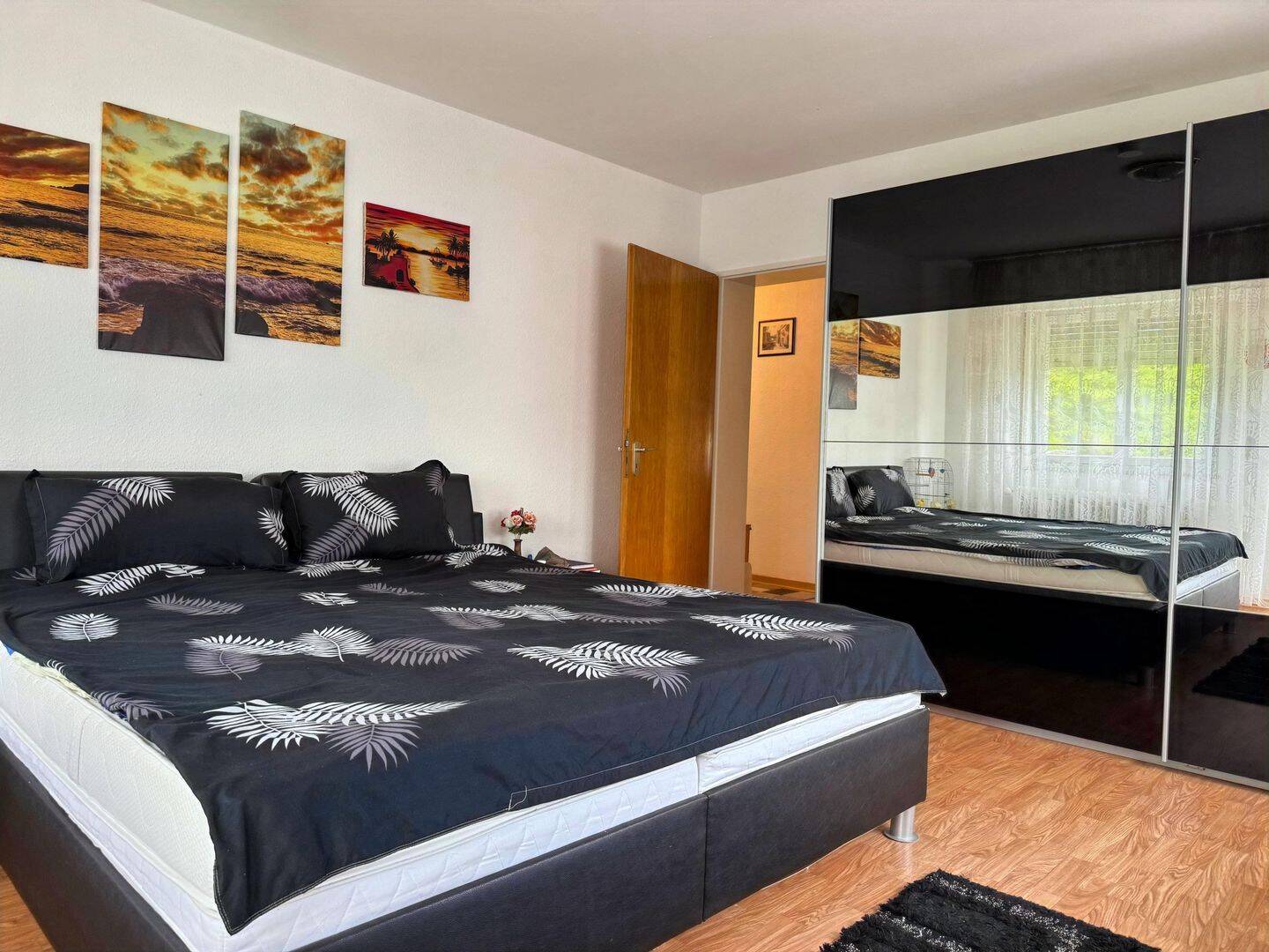 Ruhe, Licht & Gartenidylle - Attraktive 3-Zimmer-Wohnung zu vermieten! – Zaisenhausen – Vorschaubild 3