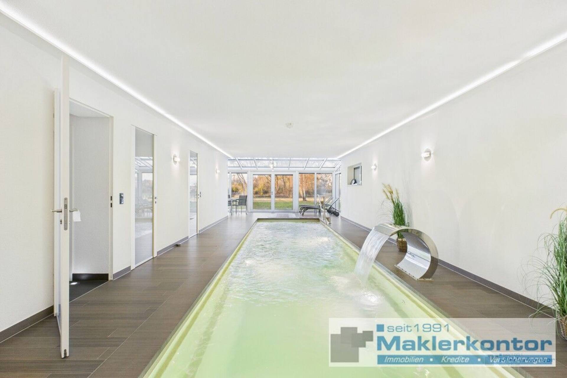 Einfamilienhaus in 17192 Waren mit 330 m² kaufen