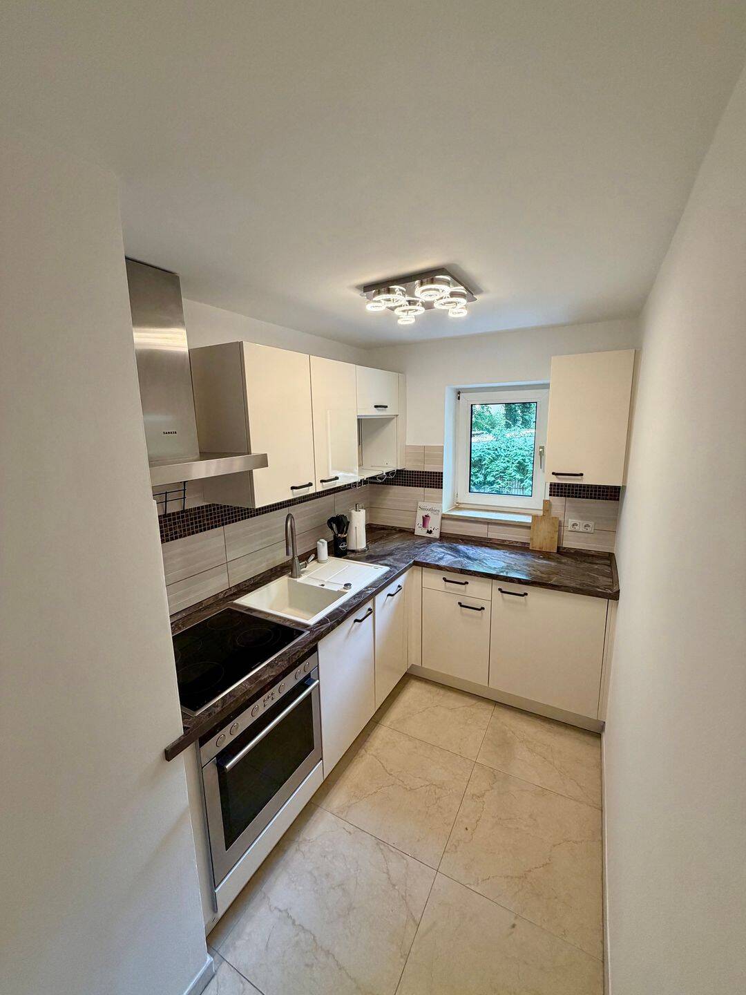 Vollmöblierte 3 Z.- Wohnung, mit Garten&Terrasse – München – Vorschaubild 3