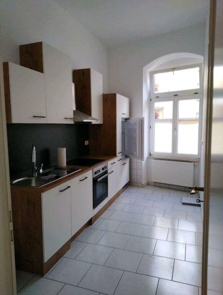 Kapitalanlage in der Brühlervorstadt: Eine lichtdurchflutete Zwei-Zimmer-Wohnung im Hochparterre mit Balkon, Einbauküche und Tageslichtbad – Erfurt – Vorschaubild 4