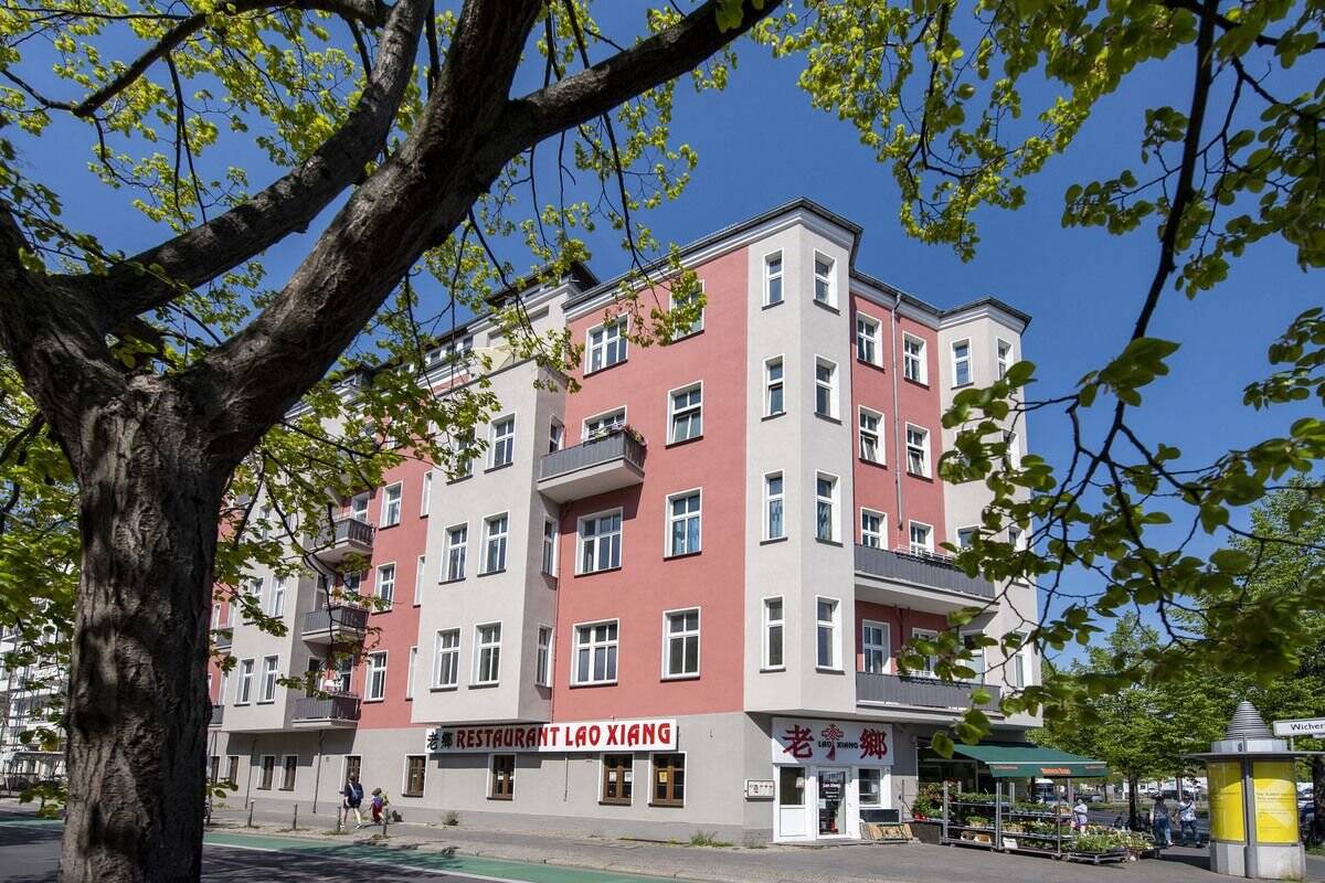 Investment in Prenzlauer Berg: Vermietet ++ im schönen Helmholtzkiez ++ sehr gute ÖPNV-Anbindung – Berlin – Vorschaubild 3