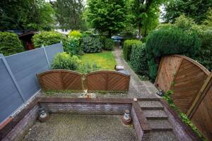 Großzügiges Reihenmittelhaus mit Terrasse, Garten und Garage im beliebten Stadtteil Horn-Lehe – 28357 Bremen – Vorschaubild 4