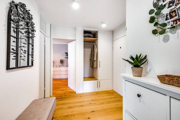 Etagenwohnung in 82049 Pullach mit 78 m² kaufen