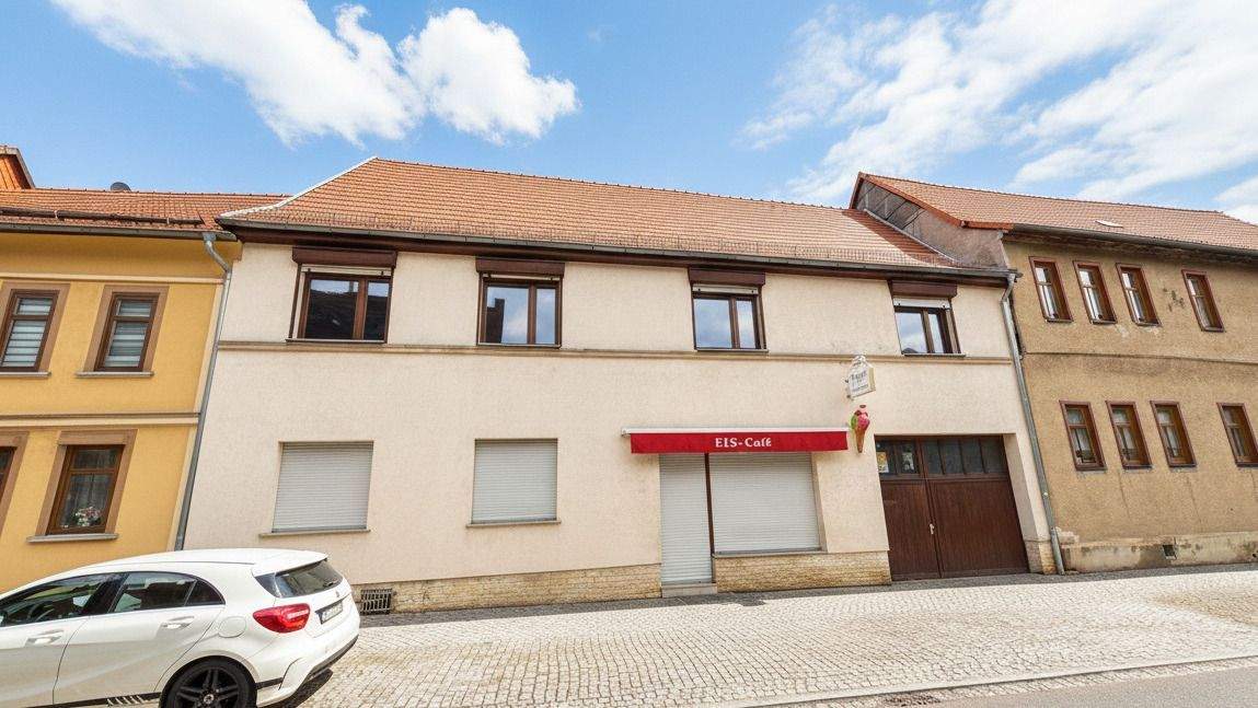 Wohn- und Geschäftshaus mit enormem Potenzial in der Innenstadt von Weißensee – Weißensee – Bild 1 von 9