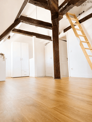 Möblierte 4-Zimmer-Maisonette-Wohnung im Herzen der Bayreuther Innenstadt sofort frei - 84m² – 95444 Bayreuth – Vorschaubild 9