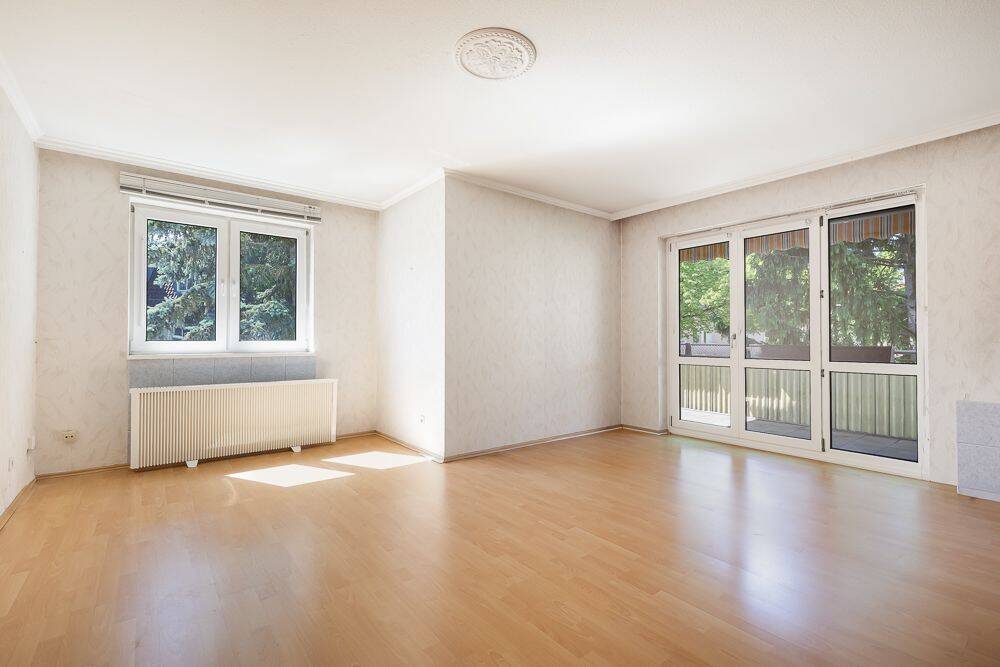 Viel Raum zum Entfalten: Helle Wohnung mit viel Potenzial und Stellplatz – Berlin – Vorschaubild 2