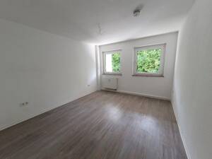Familienfreundliche 3- Zimmer-Wohnung mit Balkon! – 45277 Essen – Vorschaubild 3