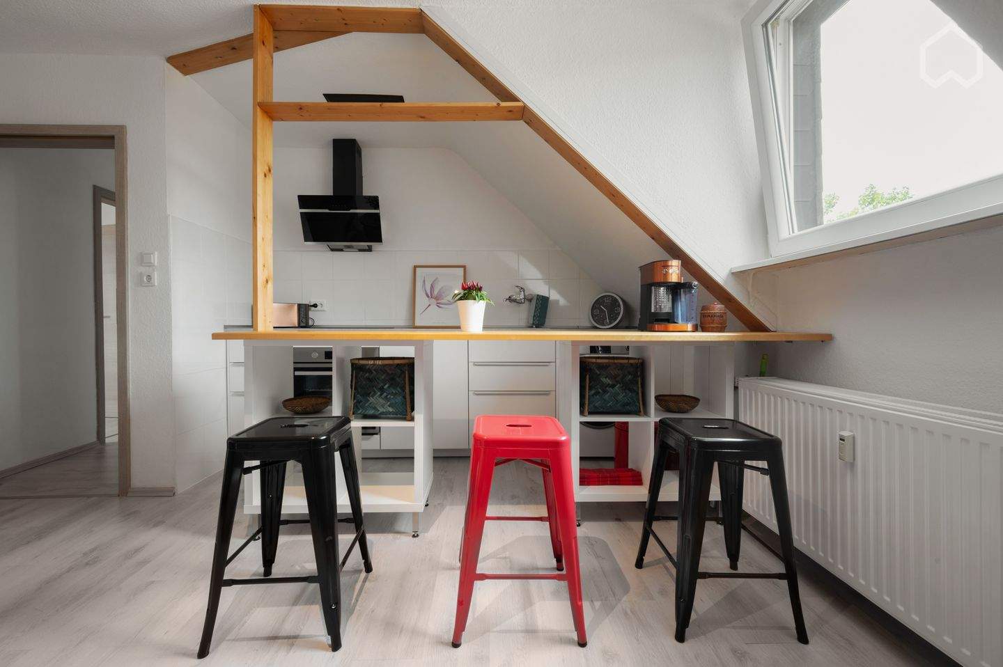 Loft-Apartment mit WLAN und viel Komfort, zentral – Oberhausen – Vorschaubild 6