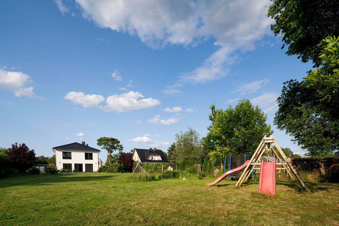 Modernes Einfamilienhaus mit Weitblick: Effizienz trifft Komfort auf 1.550?m² Grundstück – Nuthetal – Vorschaubild 5