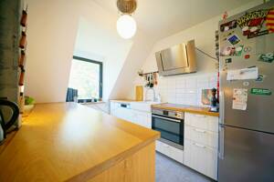 Moderne, klimatisierte Maisonettewohnung im Loftcharakter mit Balkon und Garage – 28219 Bremen – Vorschaubild 7