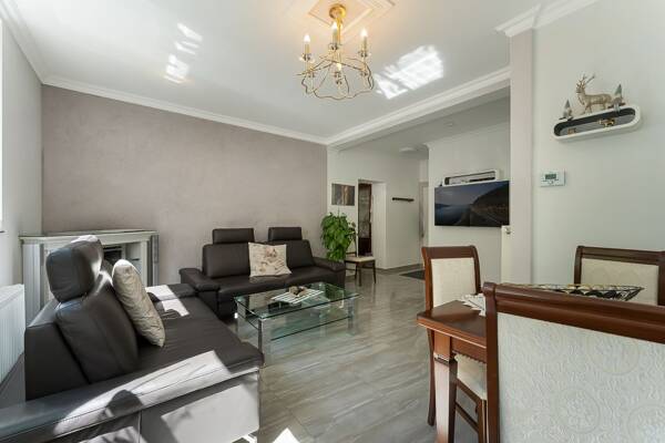 Etagenwohnung in 50670 Köln mit 76 m² kaufen
