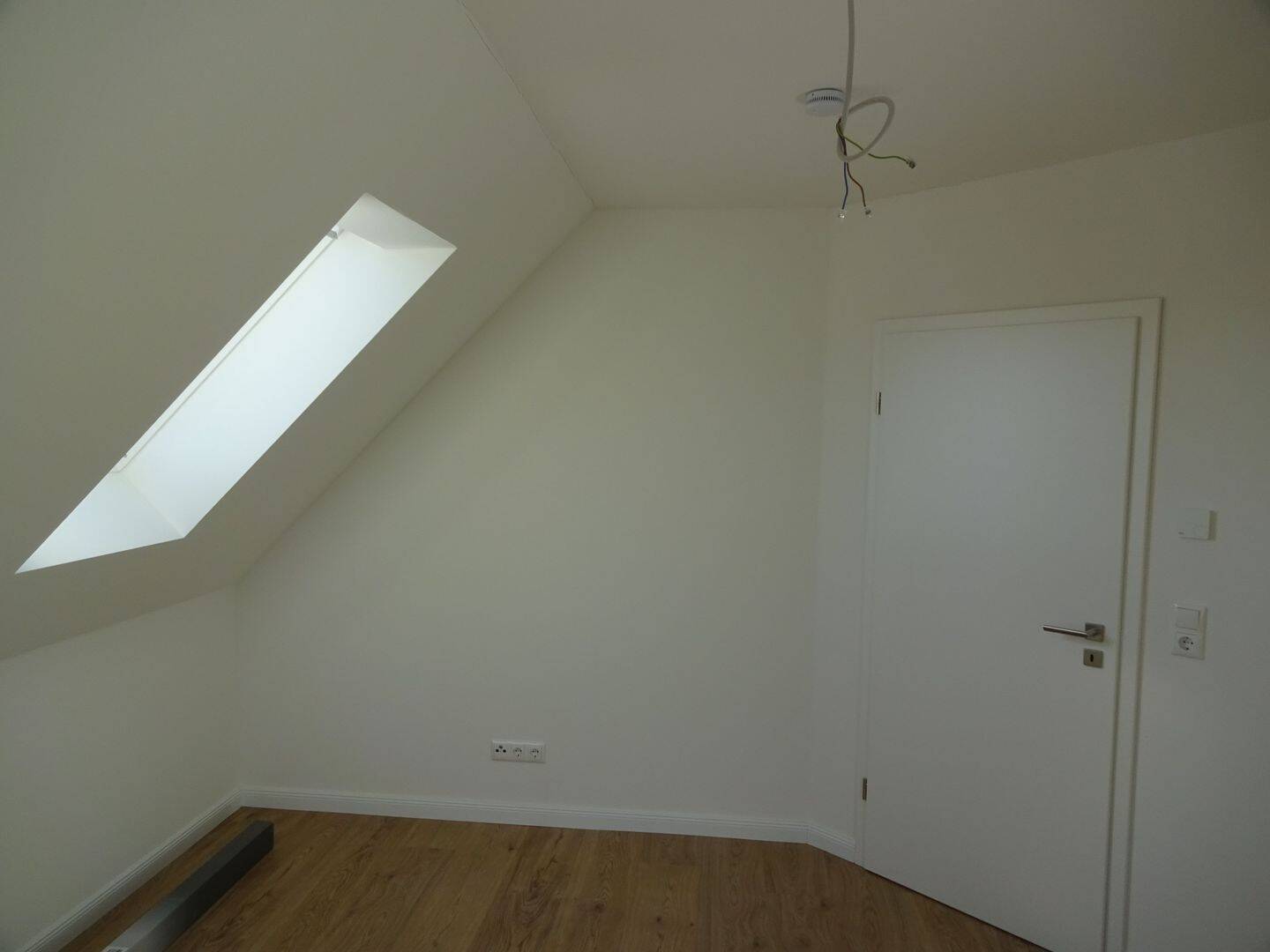 Modernes Einfamilienhaus mit Solarheizung & 2 Stellplätzen – Ellerau – Vorschaubild 9