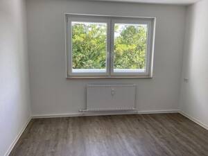 Reinkommen und Wohlfühlen: gut geschnittene 3-Zimmer-Wohnung – 34132 Kassel – Vorschaubild 4